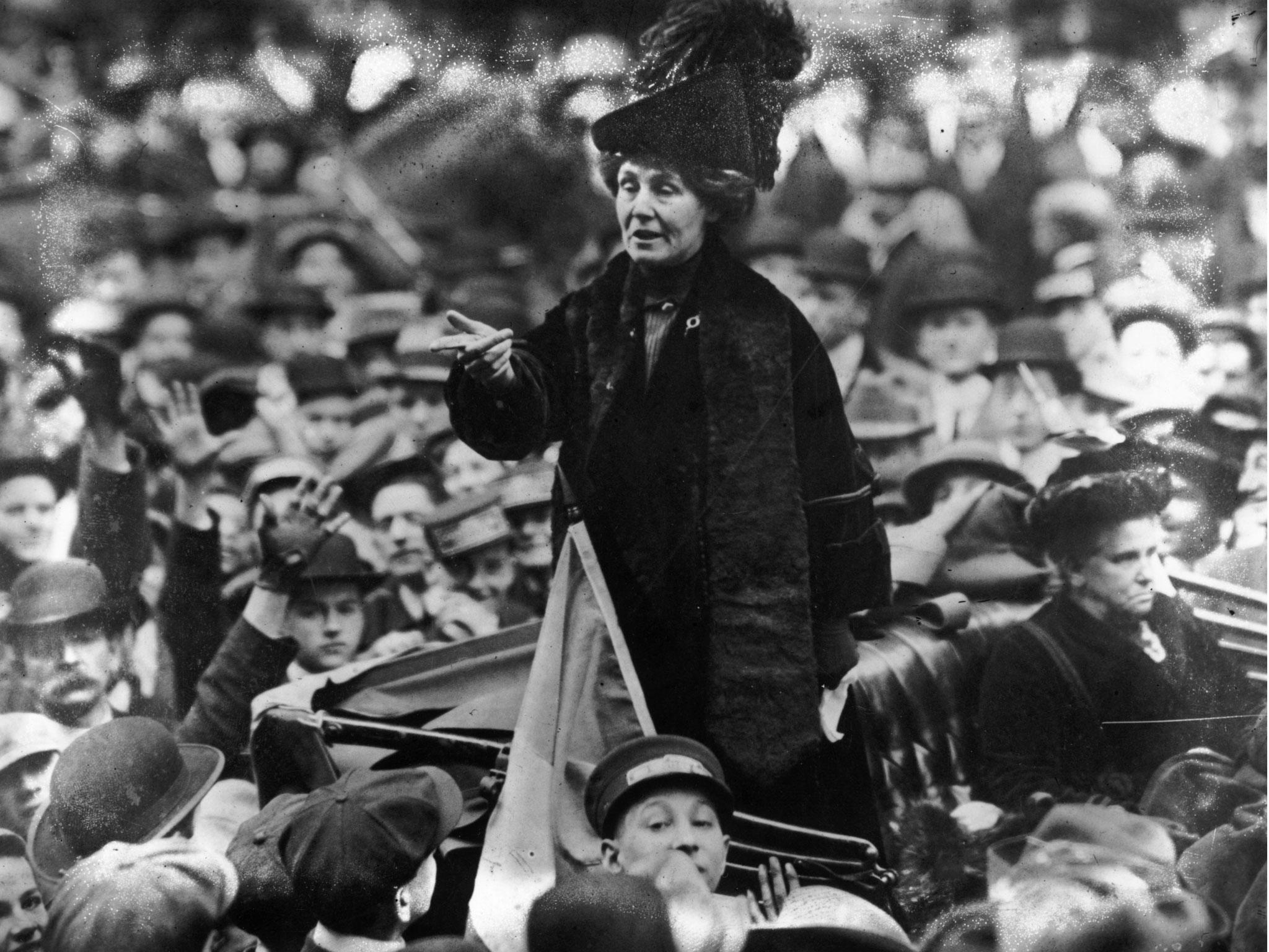 British suffragette Emmeline Pankhurst being jeered by a crowd in New York, circa 1911.