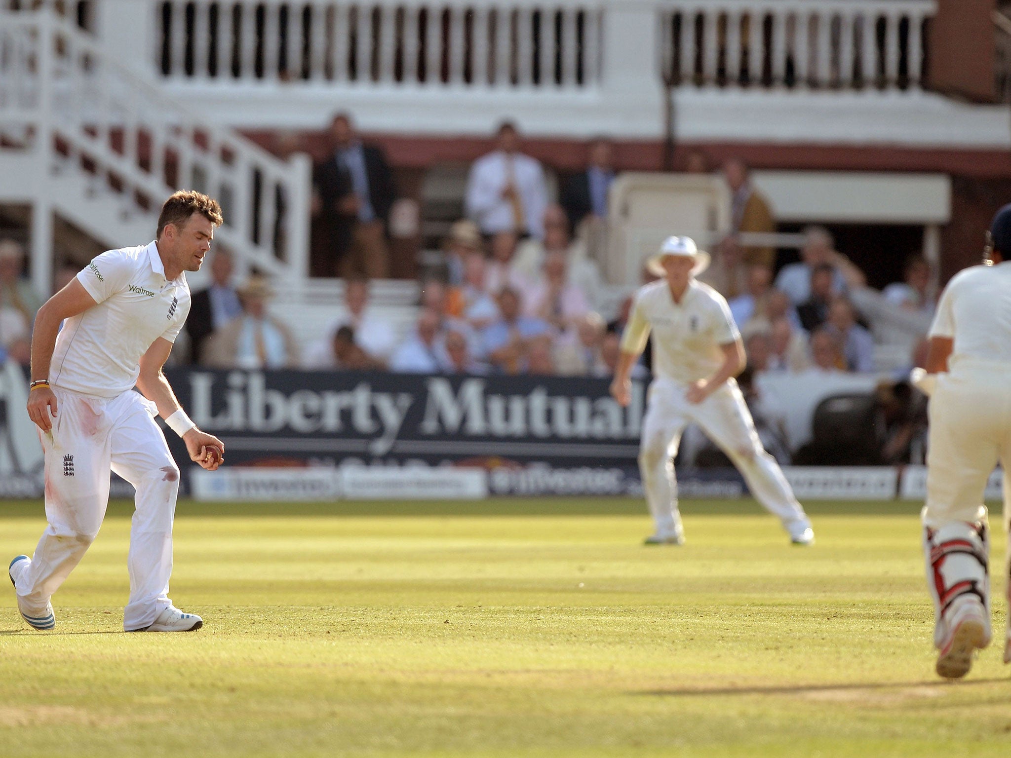James Anderson and Stuart Broad were guilty of wasting the early overs