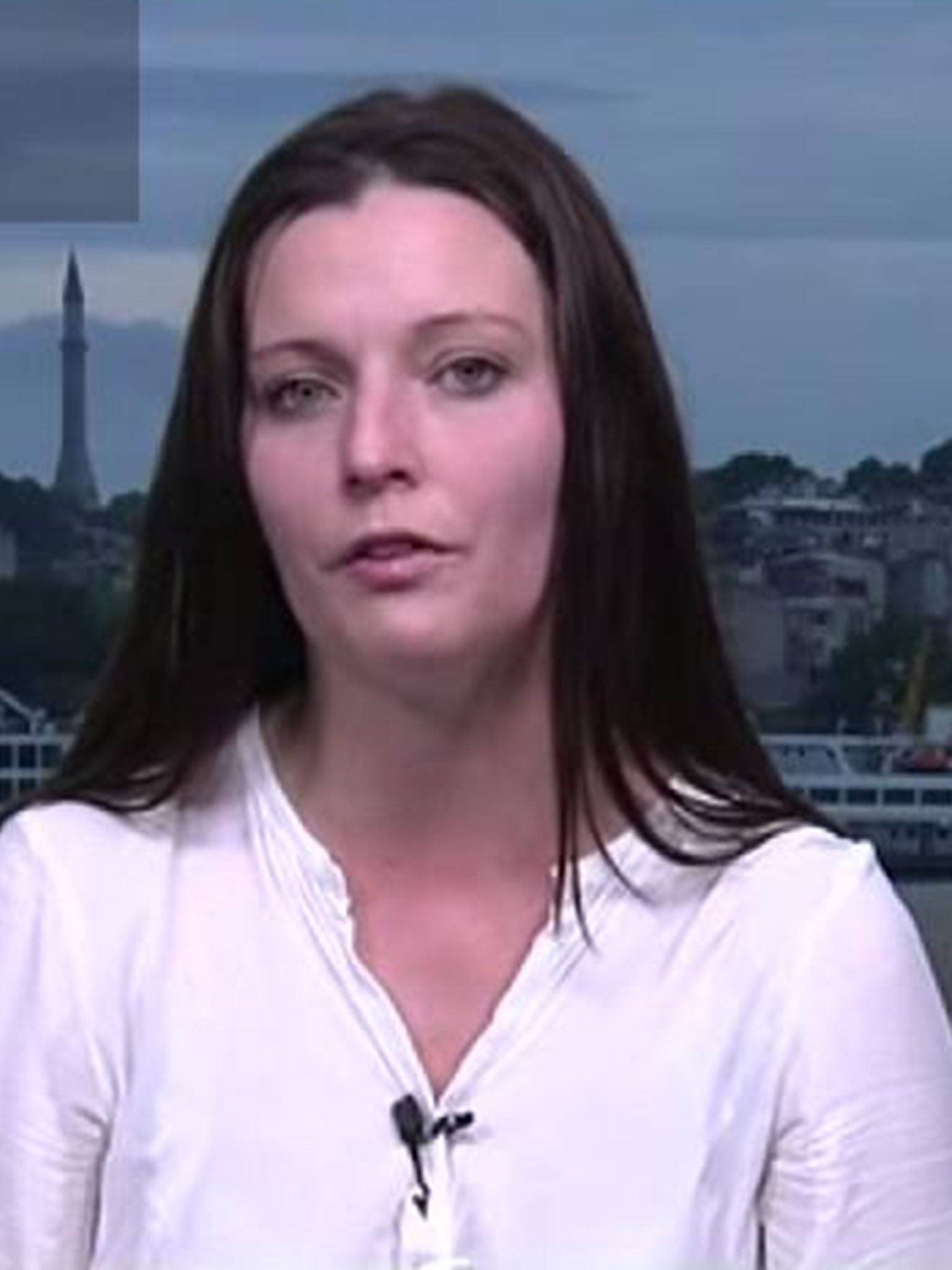 Sara Firth, a presenter for Russia Today (RT) has resigned from her job over the broadcaster’s coverage of the Malaysia Airlines flight MH17 crash in Ukraine.