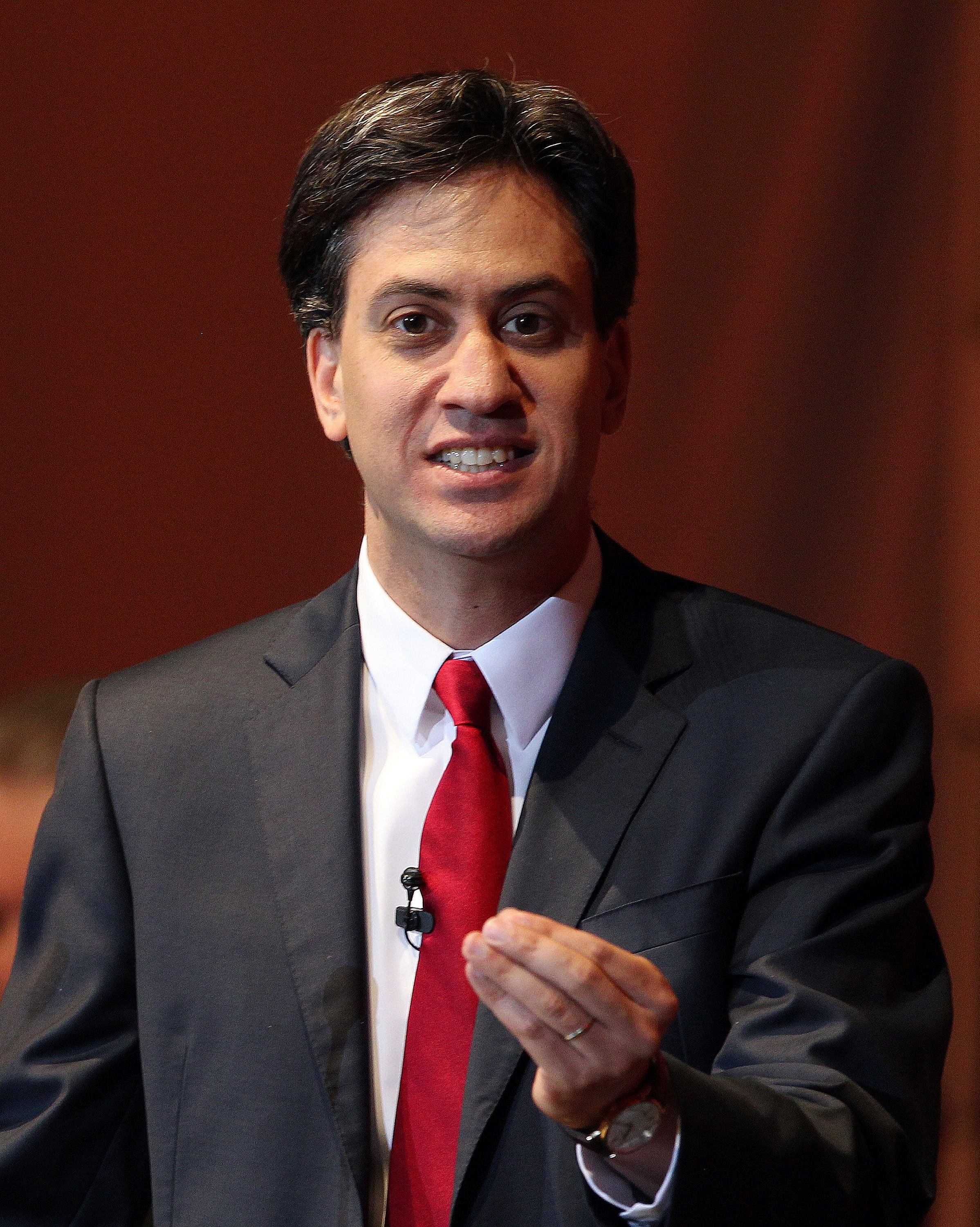 Ed Miliband is expected to meet Barack Obama in Washington as the Labour leader tries to burnish his foreign policy credentials in the run-up to the election