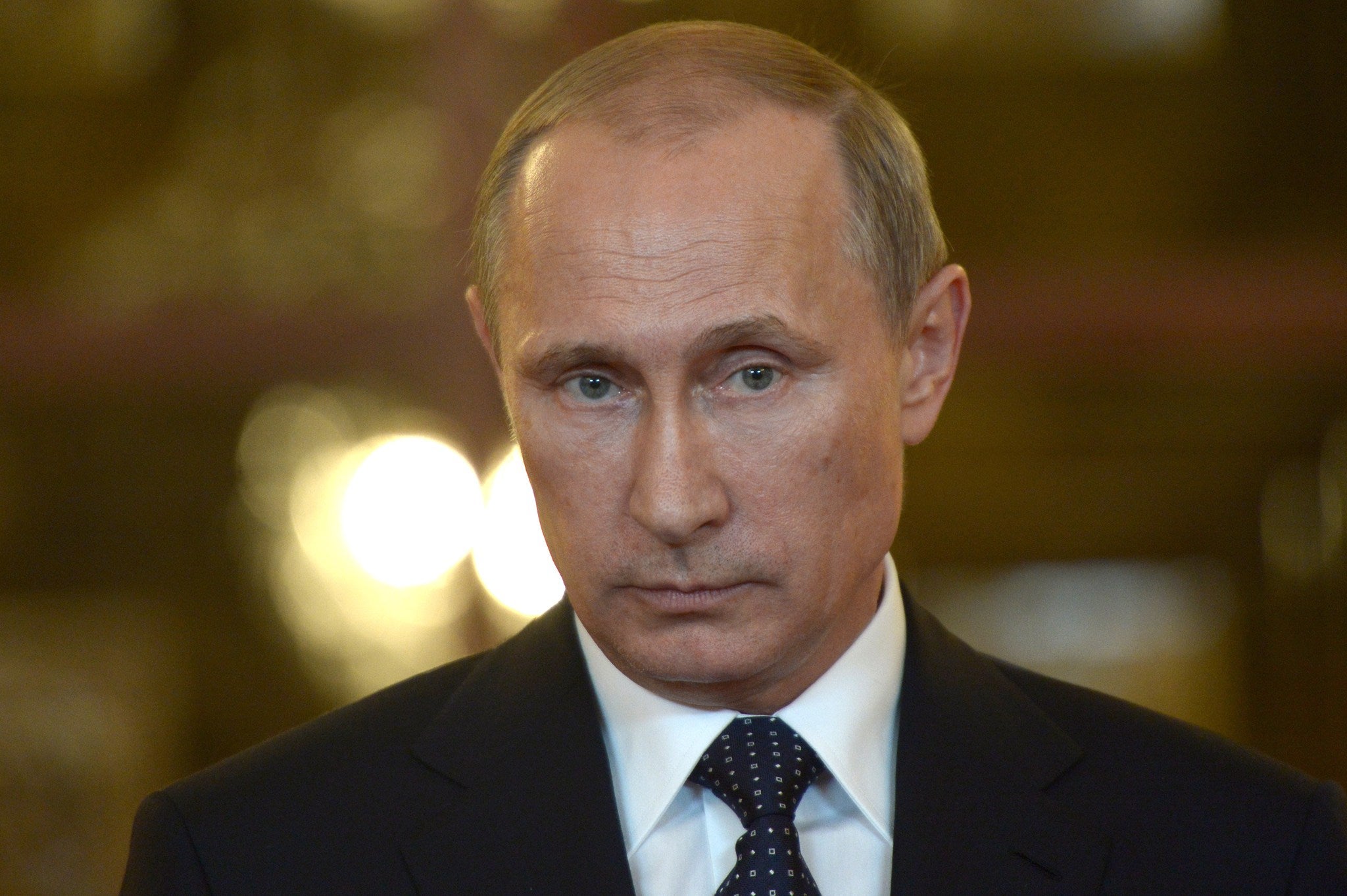 Russian President Putin has said that MH17 should not be used for "mercenary objectives"