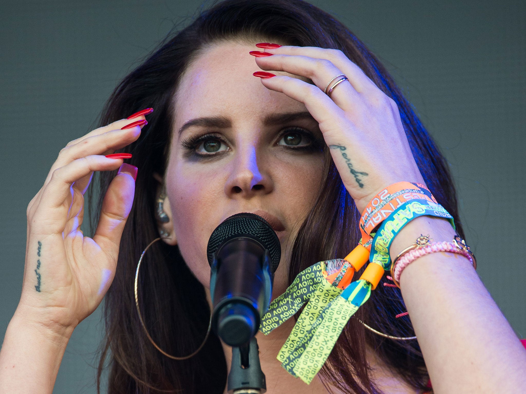 Lane Del Rey performing on the Pyramid Stage at Glastonbury 2014