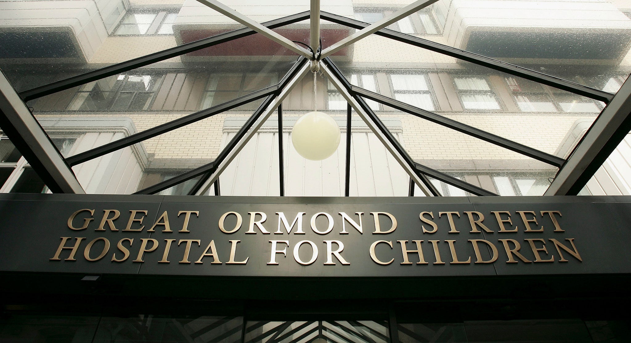Her Highness Sheikha Fatima bint Mubarak has given £60million to Great Ormond Street Hospital
