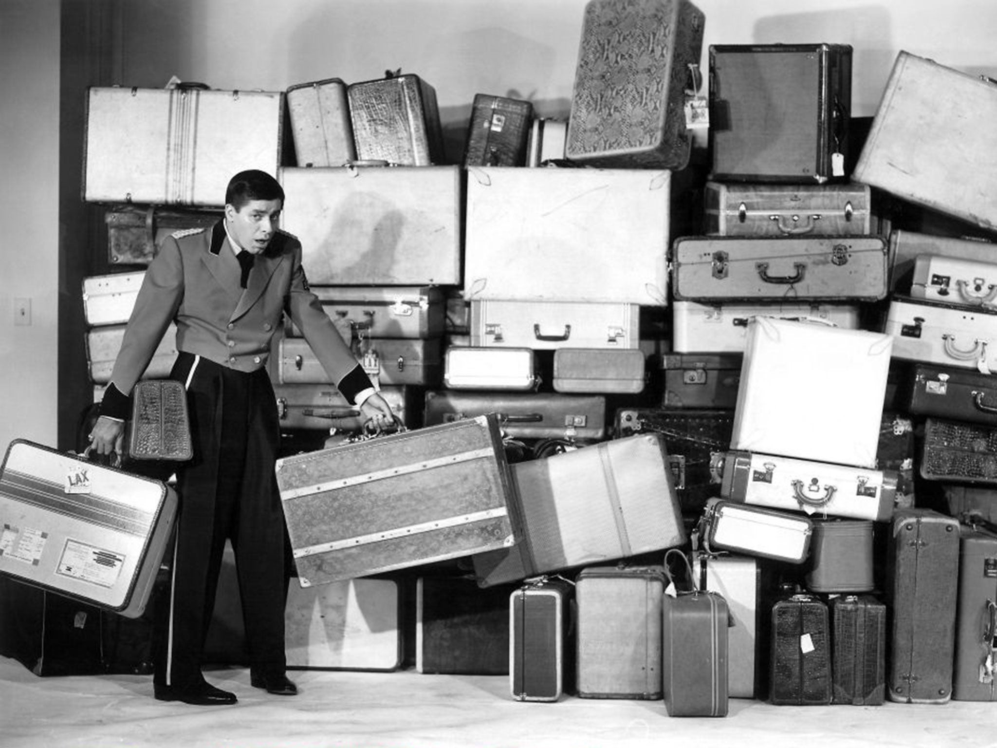 Jerry Lewis in ‘The Bellboy’, a role in which he put his early experience to good use