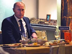 Putin employs full-time food taster