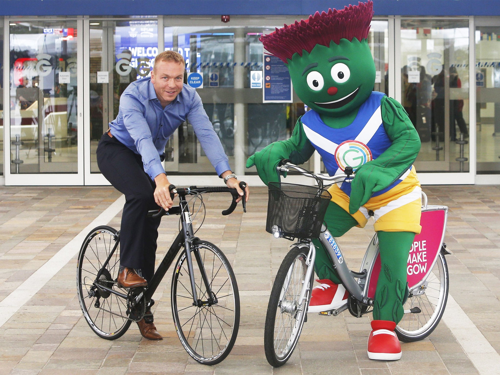 Sir Chris Hoy and Clyde the Games mascot