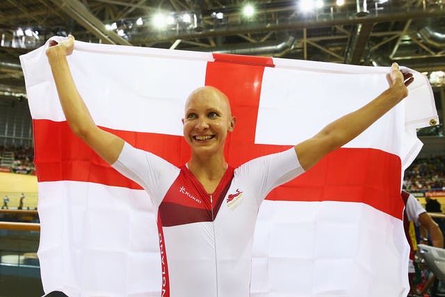 Joanna Rowsell  of England celebrates winning gold after the Women's 3000 metres Individual Pursuit final at Sir Chris Hoy Velodrome 