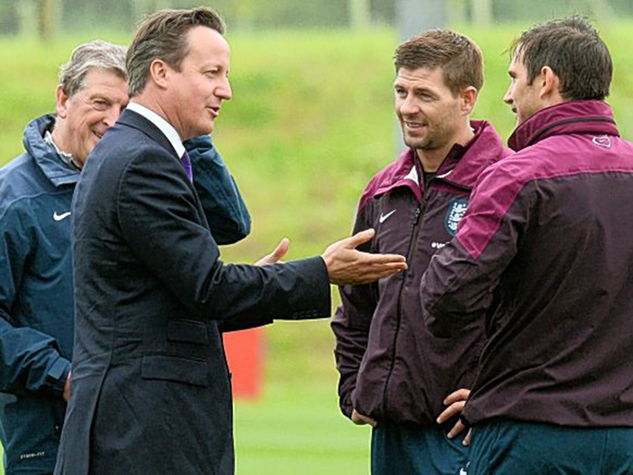 David Cameron pays the England squad a visit at St George's Park
