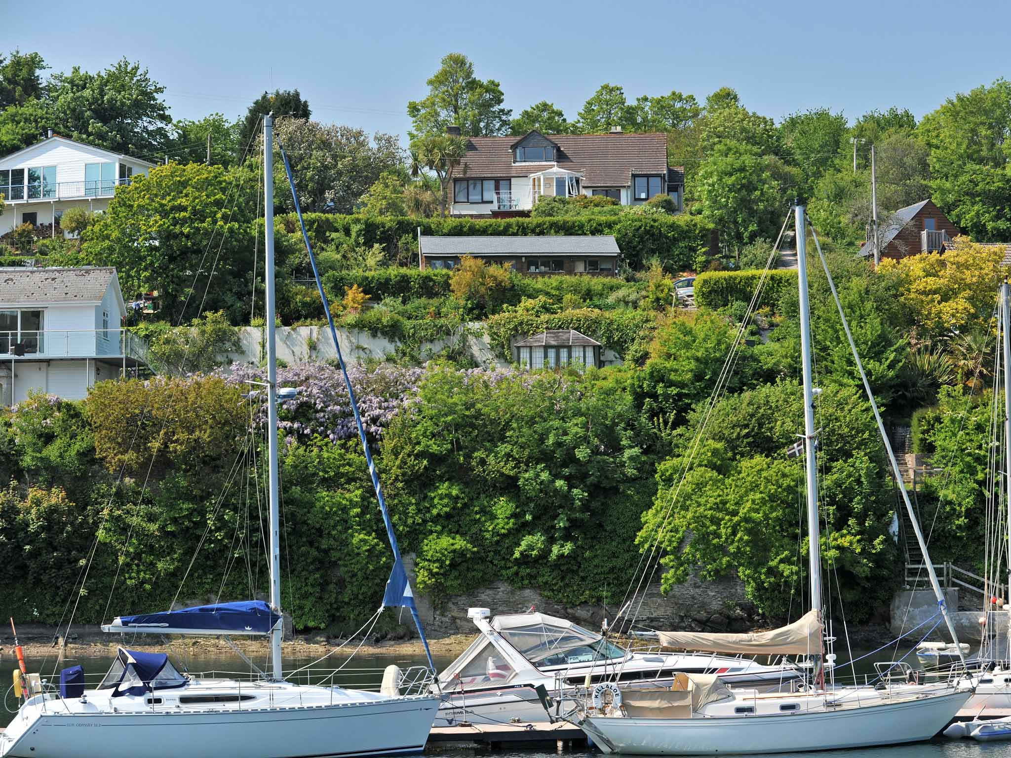 Roselaw, Mixtow, Nr Fowey, Cornwall. On with Knight Frank for offers in the region of £595,000
