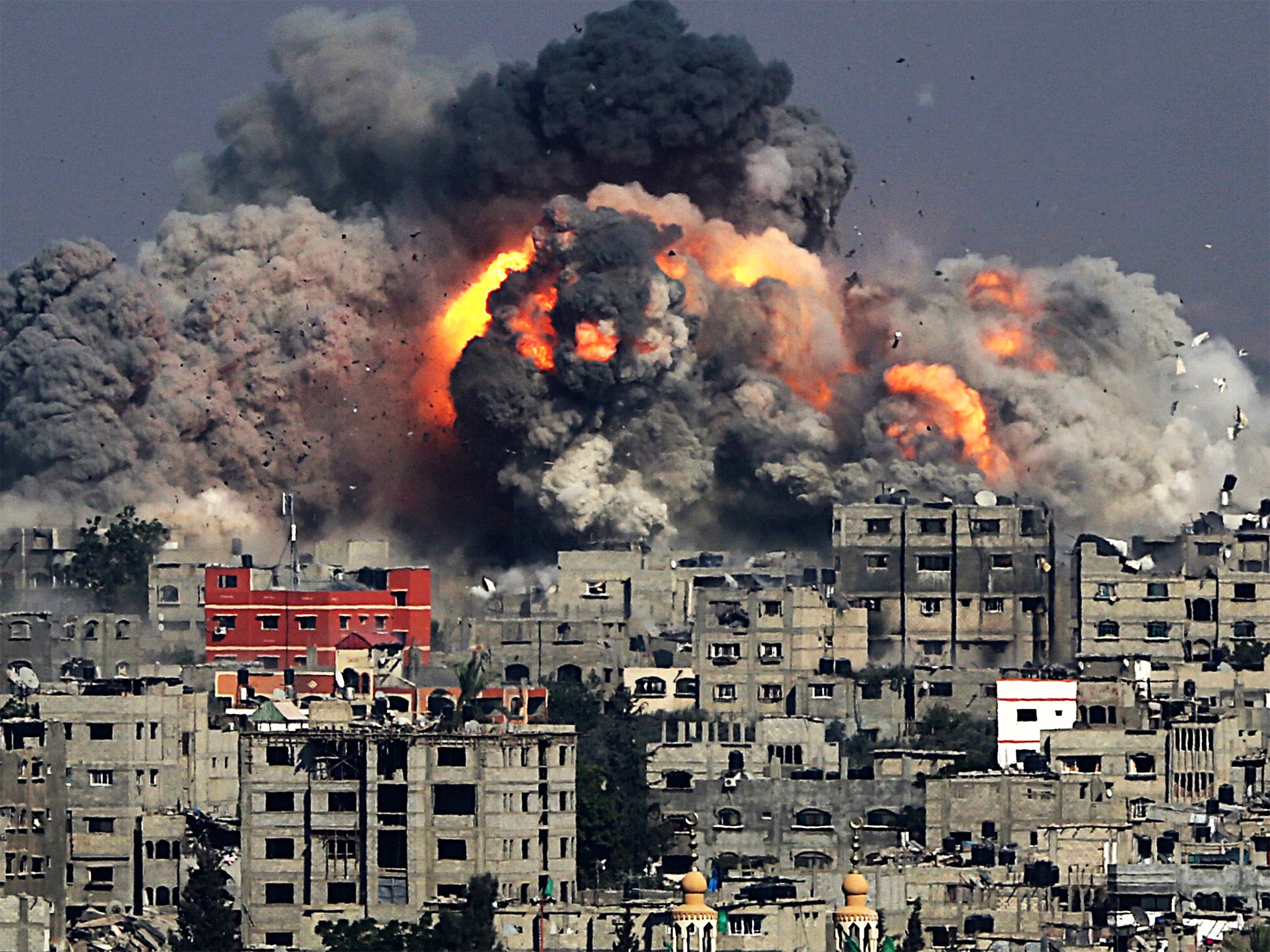 Smoke rises from Tuffah neighbourhood after Israeli air strikes in the east of Gaza City. Relentless bombardment has crippled the city’s infrastructure