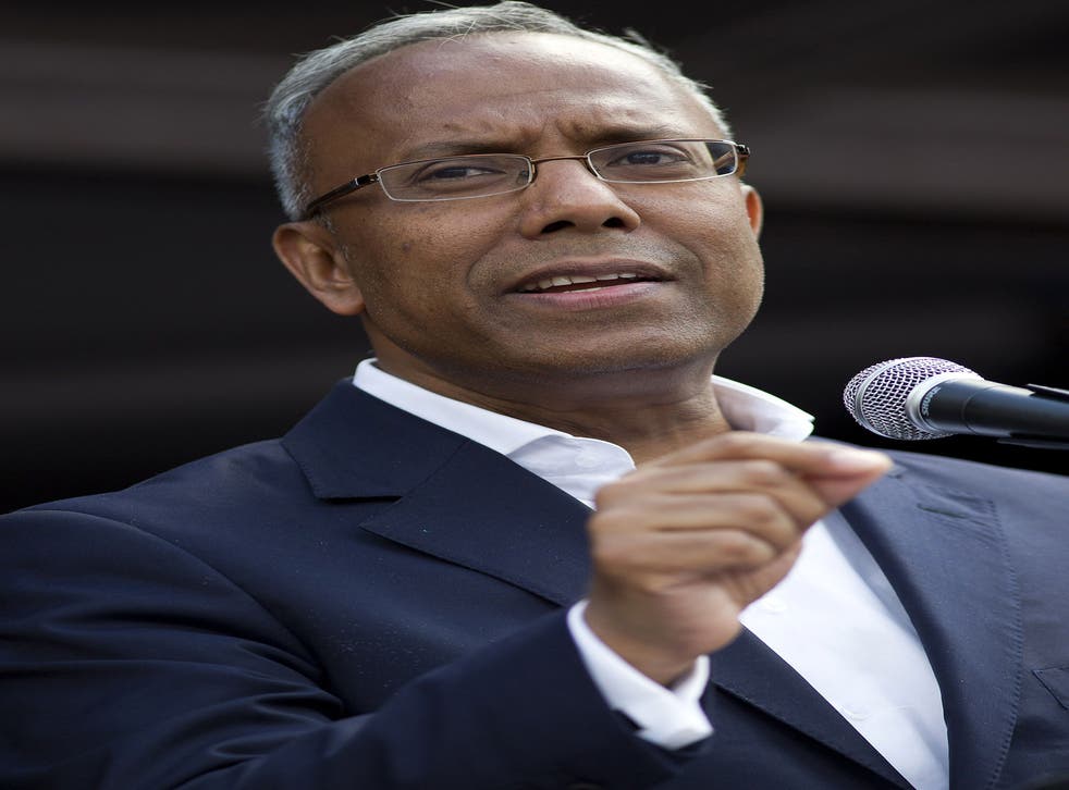 Lutfur Rahman provoked controversy when he followed both Preston and Bradford’s example by tweeting a picture of the Palestinian flag flying above Mulberry Place in the Dockland’s.