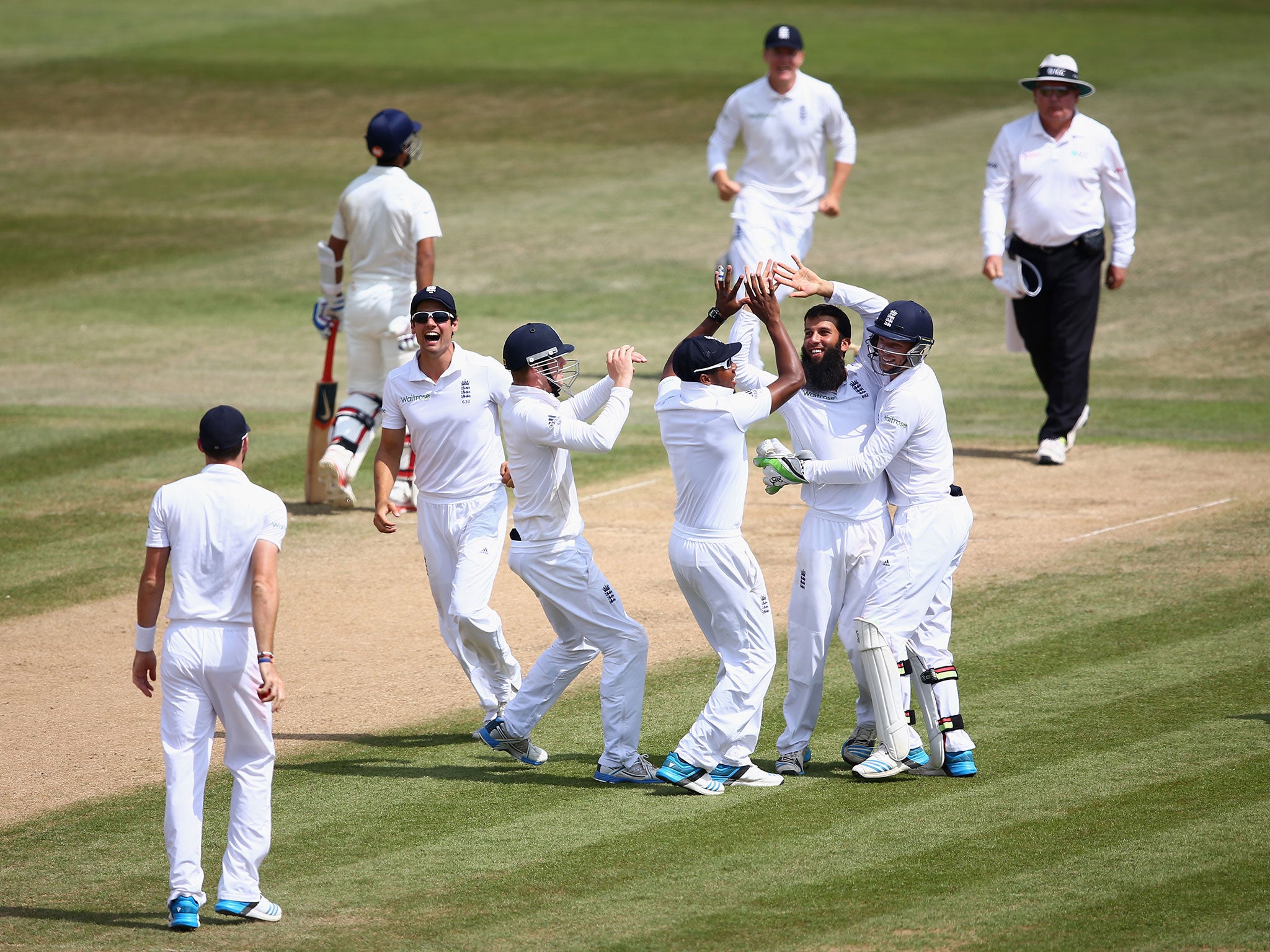 England celebrate a wicket for Moeen Ali
