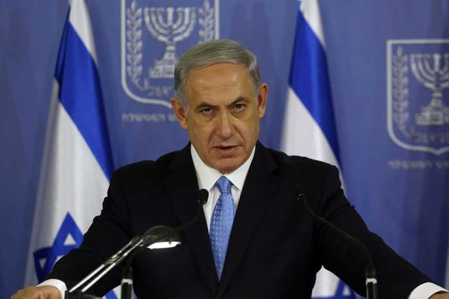 El primer ministro israelí, Benjamin Netanyahu, habla durante una conferencia de prensa.