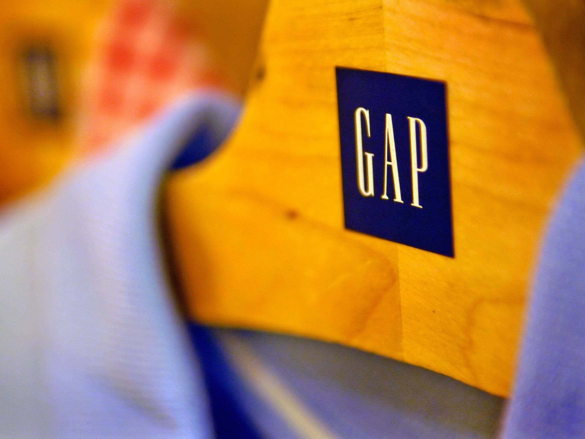 Gap sparks outrage on the web after sharing a picture of a skinny-looking model on Twitter