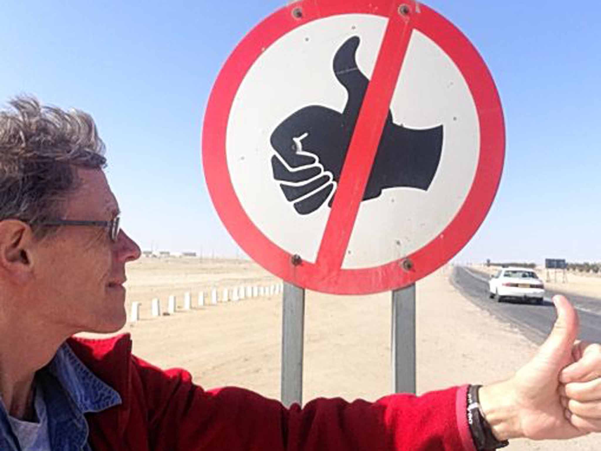 Red route: hitch-hiking is prohibited in Namibia