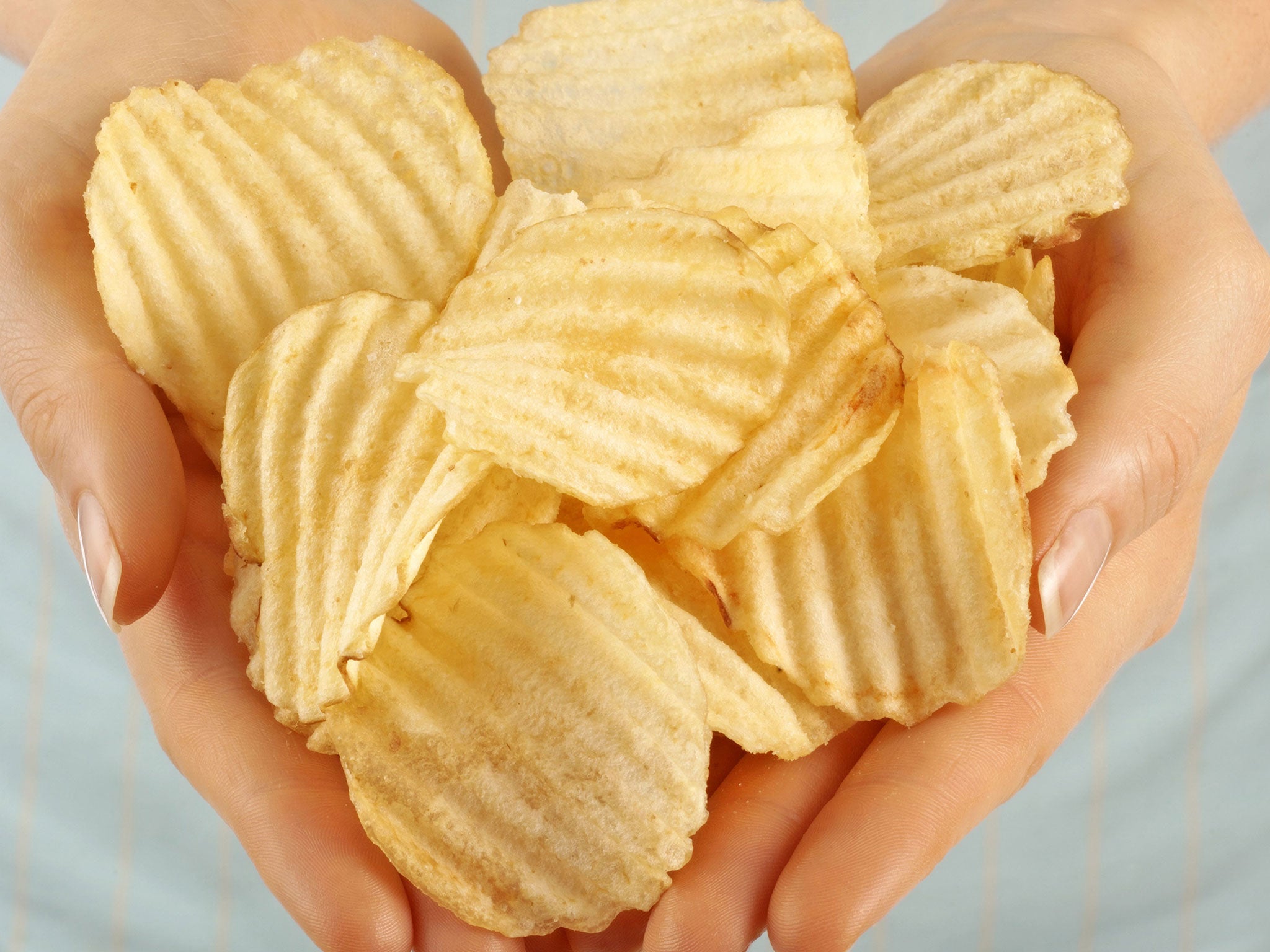 one-in-20-uk-parents-thinks-a-packet-of-crisps-counts-as-one-of-your