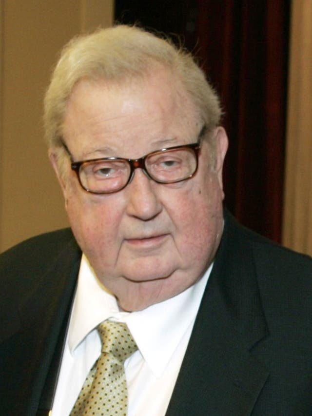 Robert Drew at an event in his honour at the National
Archives in Washington DC, 2007