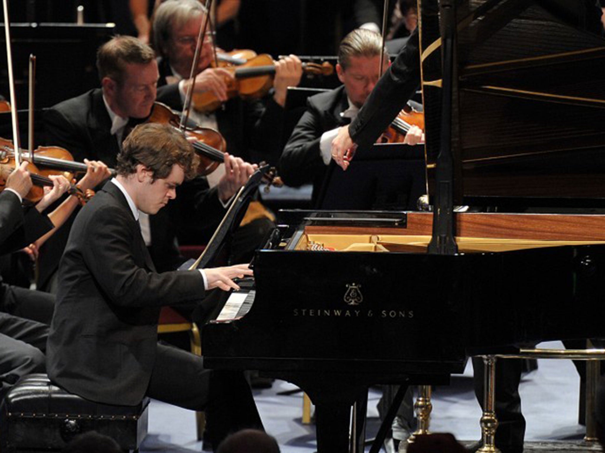 Benjamin Grosvenor performs Chopin's Piano Concerto No. 1 in E minor, Op. 11