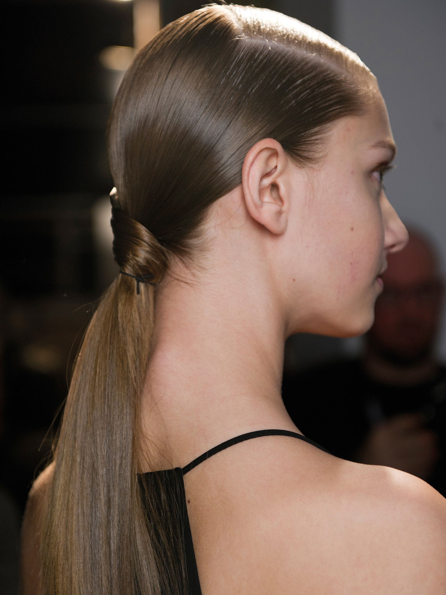 Sleek pony is the most classic of all hairstyles and it's ideal for the beach