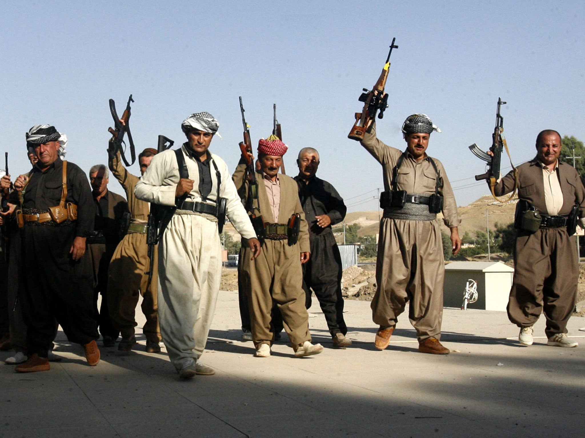 Peshmerga fighters near Khazer in northern Iraq