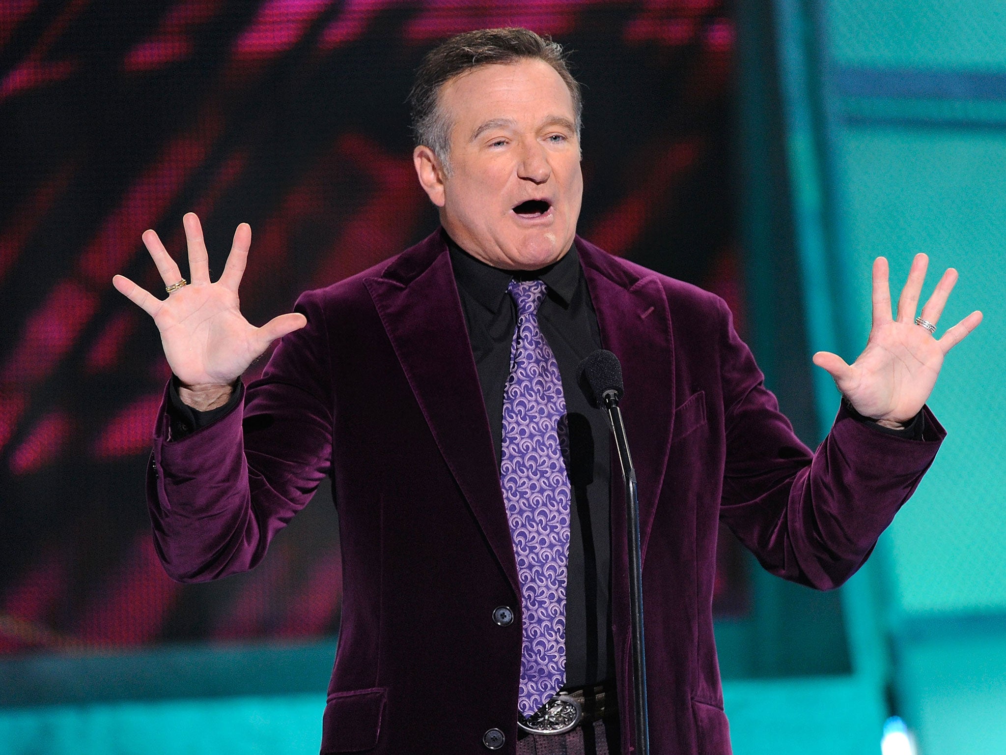 Presenter Robin Williams speaks during the 35th Annual People's Choice Awards held at the Shrine Auditorium on January 7, 2009 in Los Angeles, California.