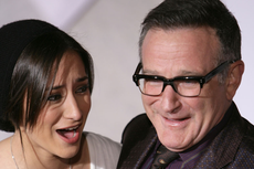 Zelda Williams gives first interview since father's suicide
