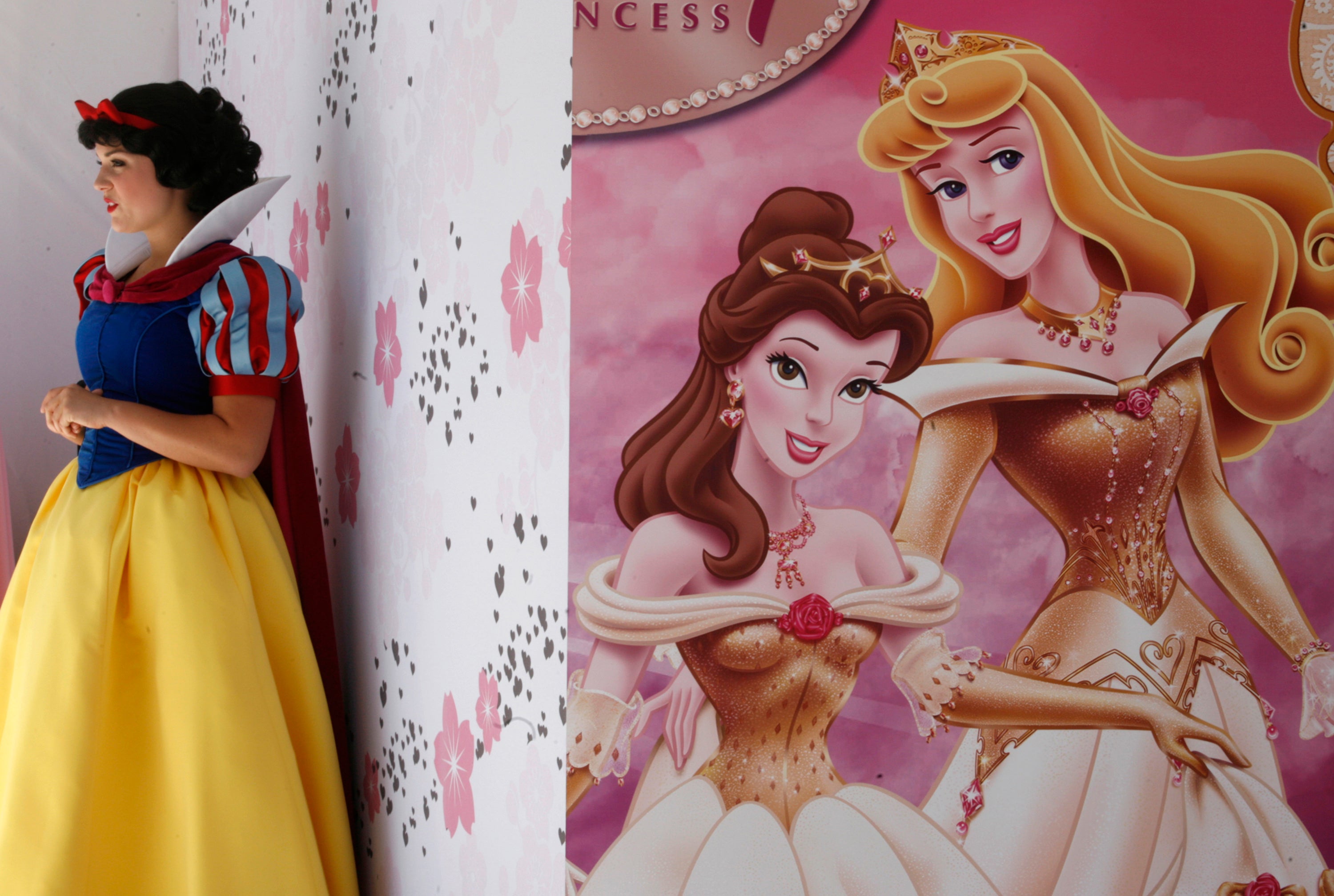 Actress Tamzin Outhwaite has said Disney princesses are 'bad role models'