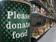 Welfare delays cause soaring numbers using food banks