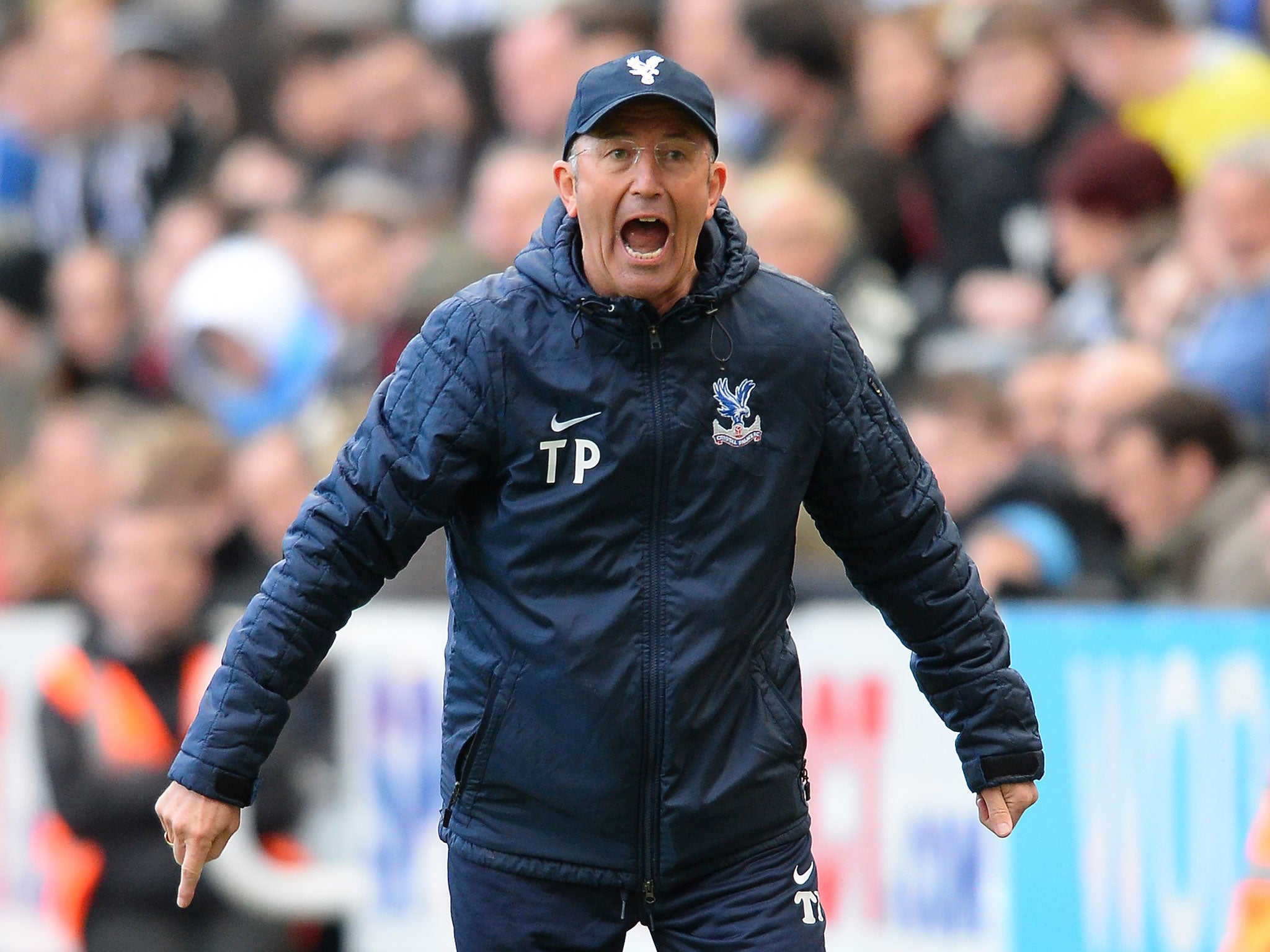 Tony Pulis is unhappy about Crystal Palace’s lack of signings
