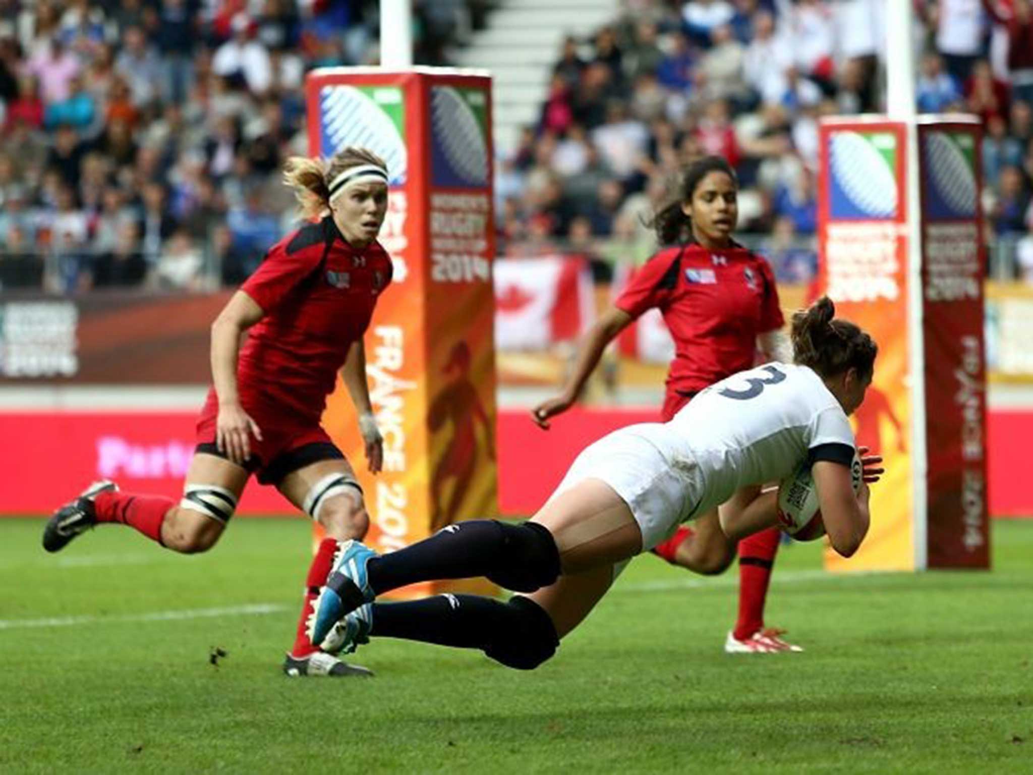 Emily Scarratt scored 16 points as England won the World Cup