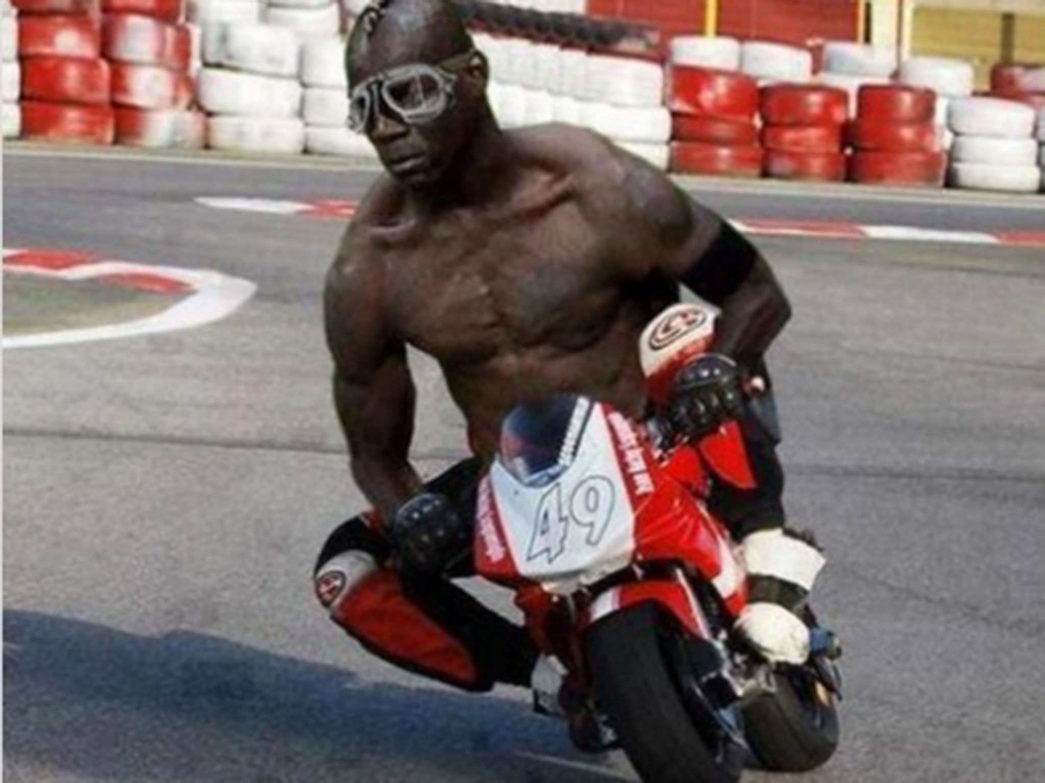 Is this how Mario Balotelli will cruise into Liverpool?