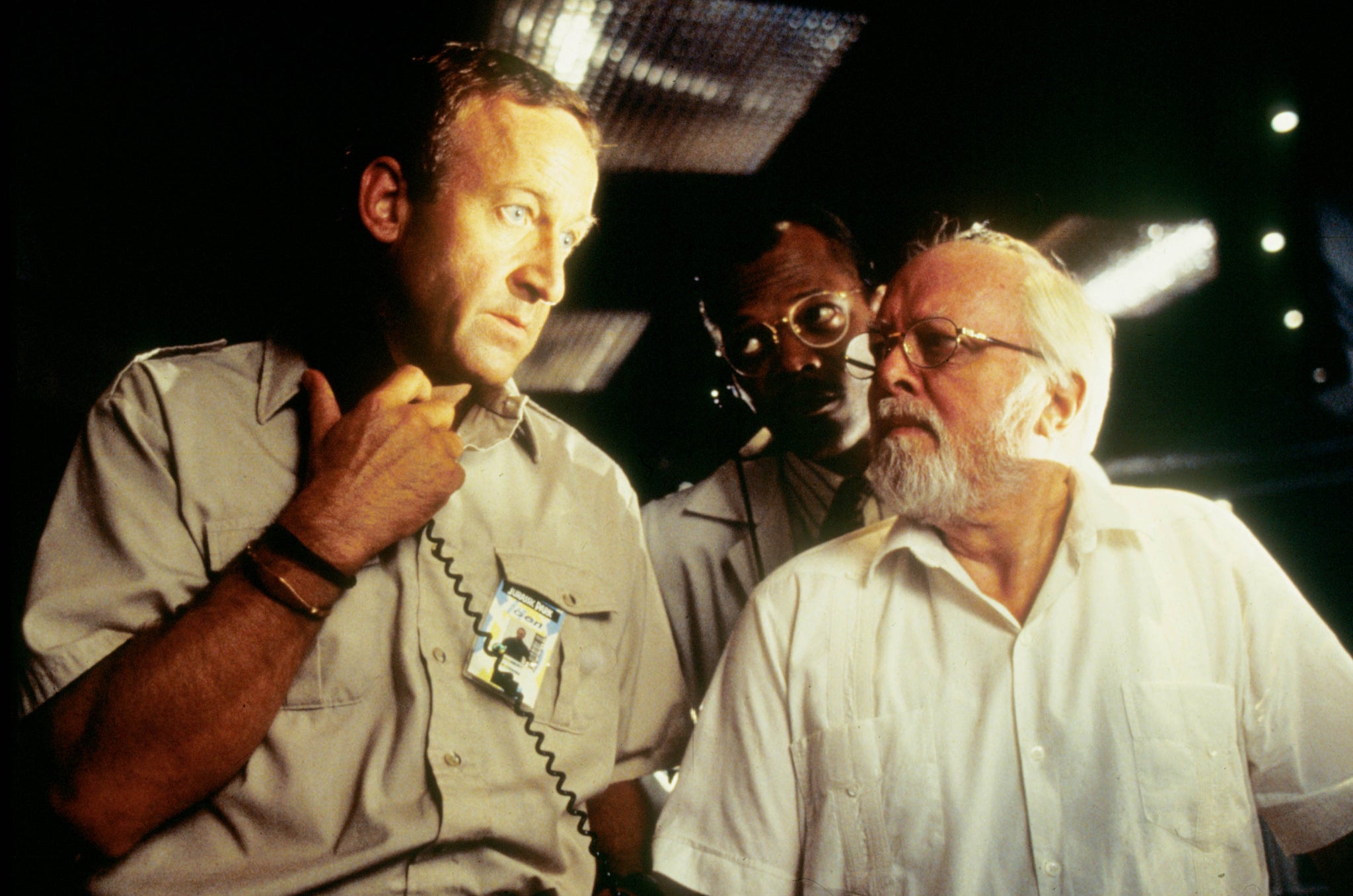 Bob Peck, Samuel L Jackson and Richard Attenborough star in Jurassic Park, 1993