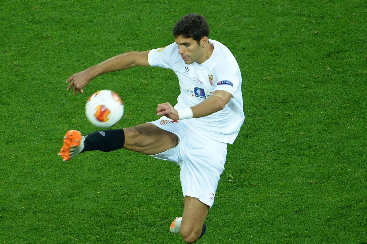Tottenham sign Federico Fazio: Defender joins from Sevilla | The ...