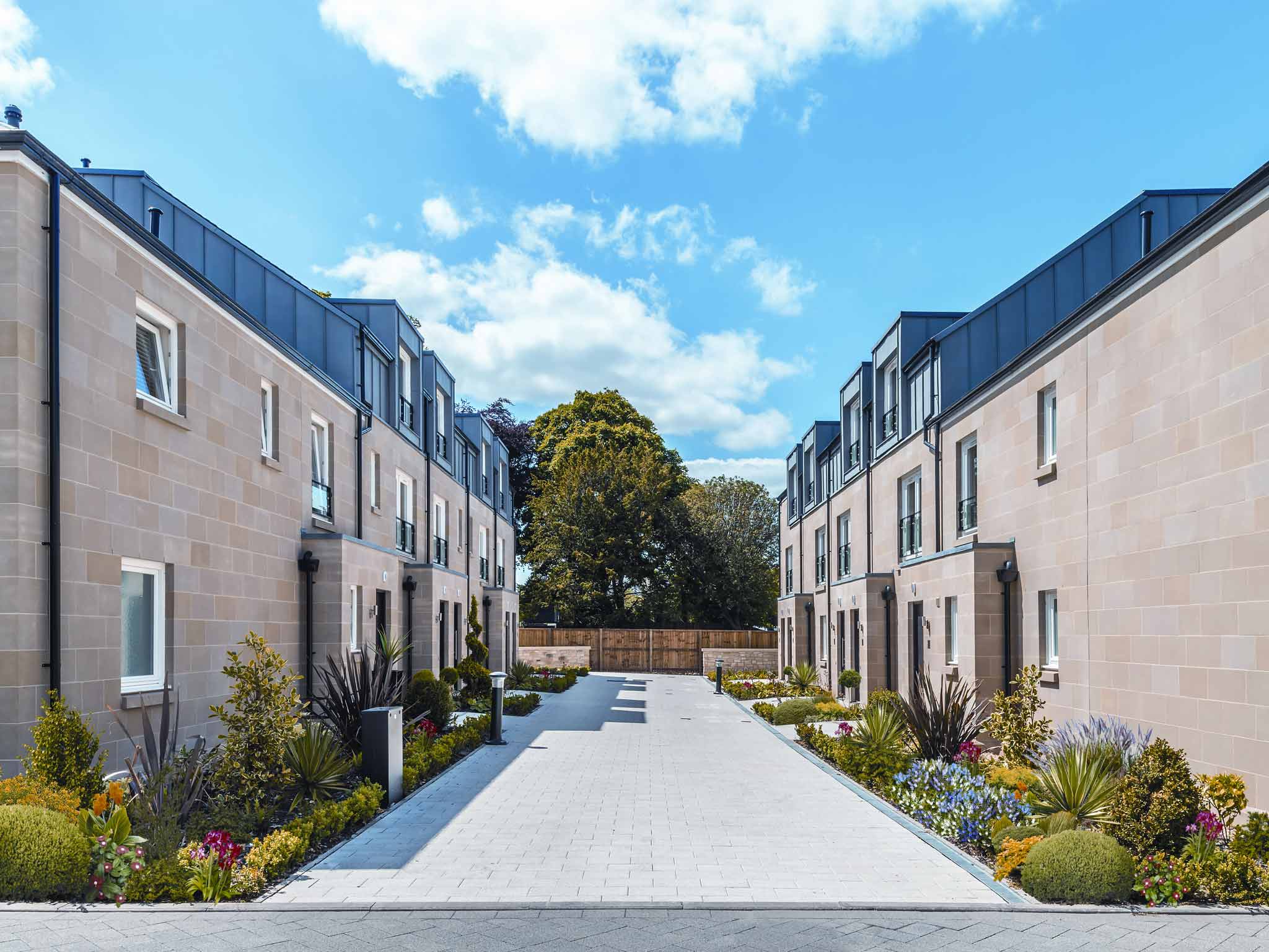 Drummond and Abercrombie Mews homes at Trinity Park