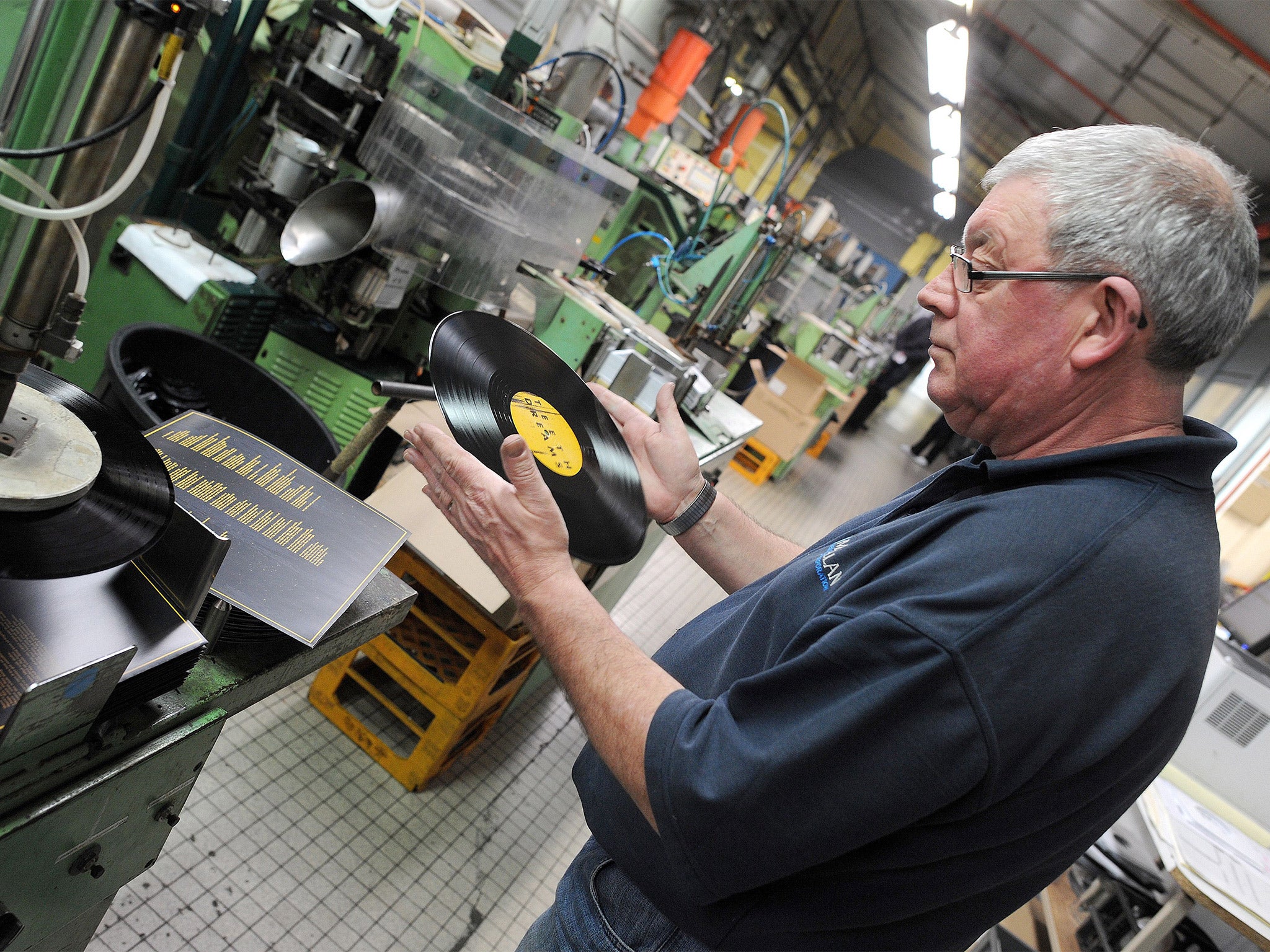 Vinyl Records pressing