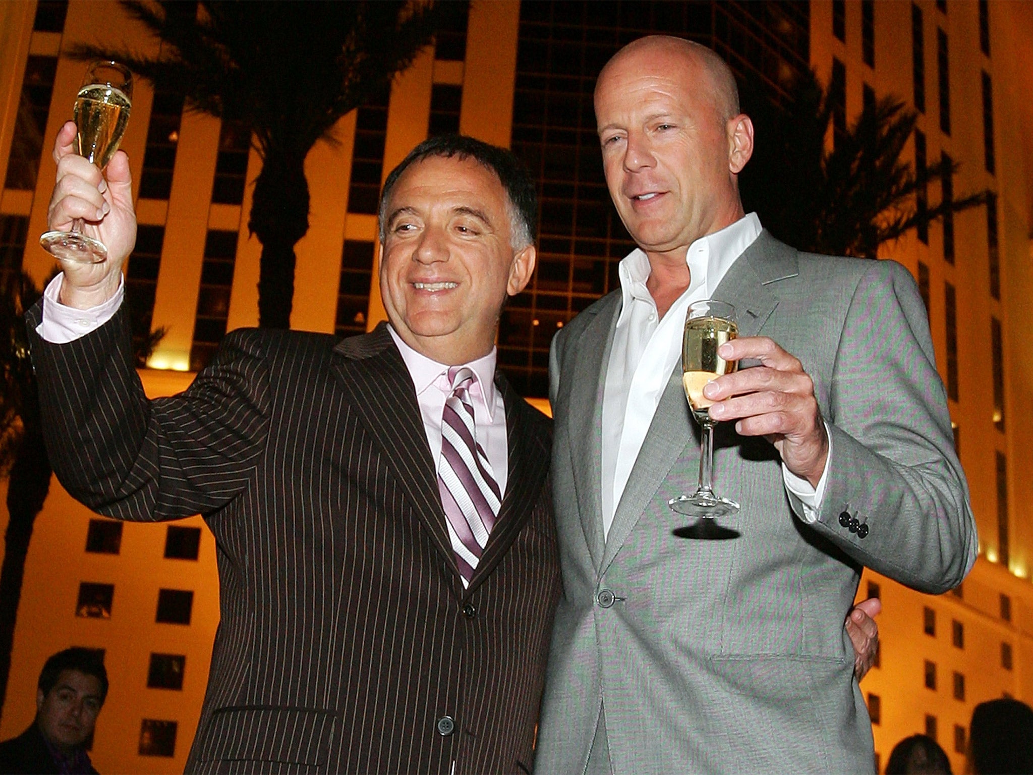 Robert Earl with Bruce Willis in Las Vegas, in 2007