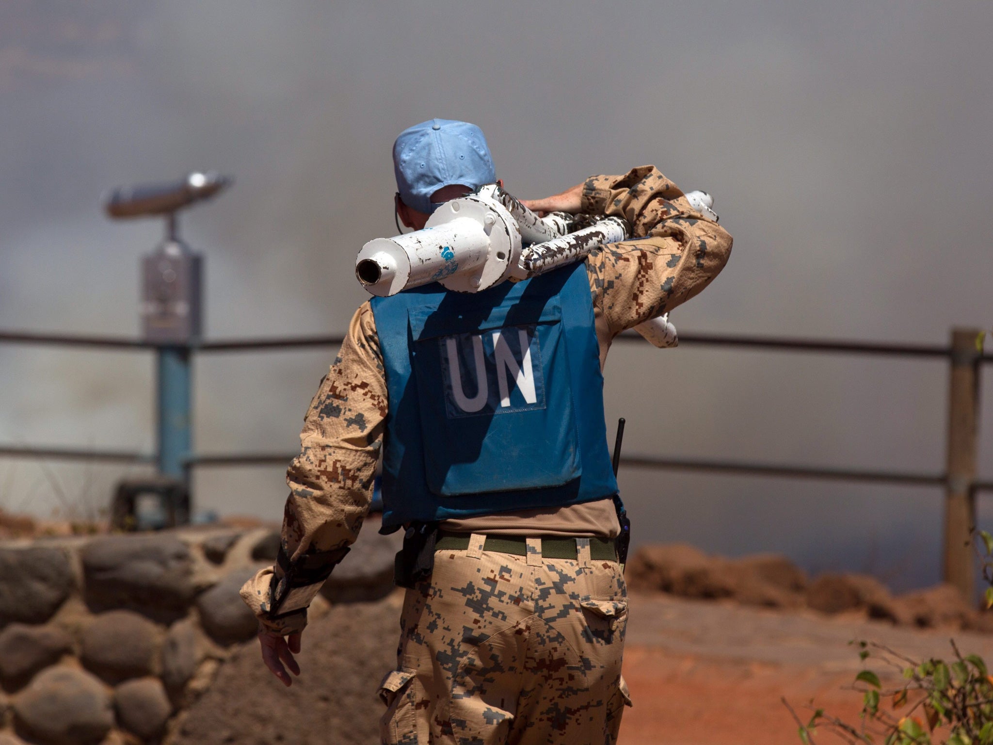 A UN peacekeeper operating at the Syrian-Israeli border