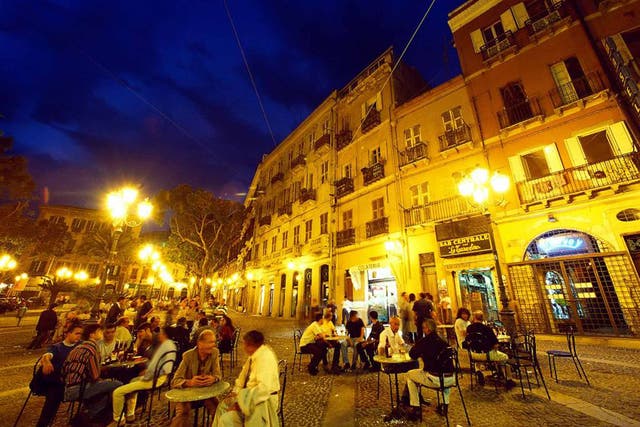 Cagliari's central piazza