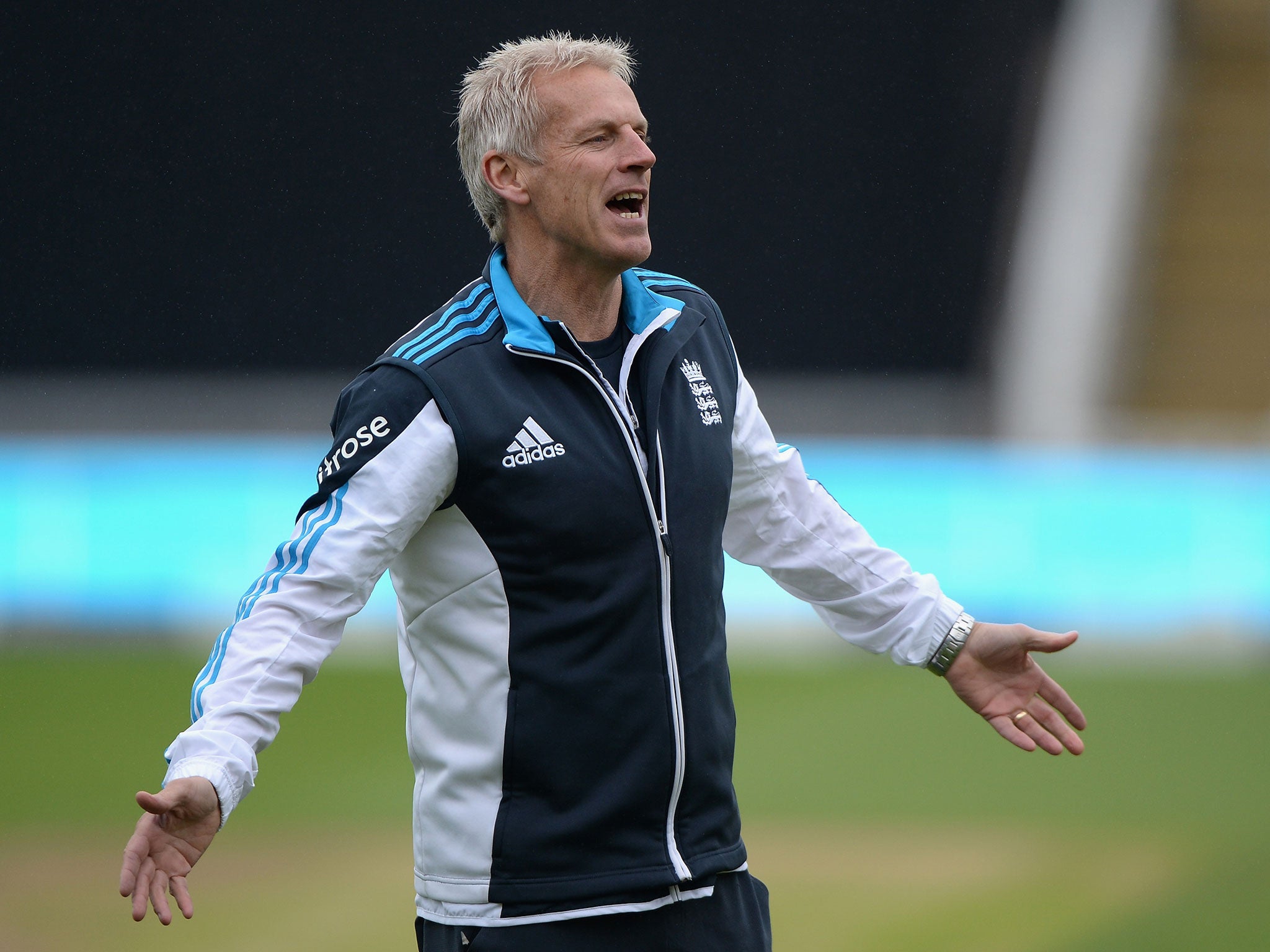 Peter Moores believes England can still salvage a draw in their ODI series with India