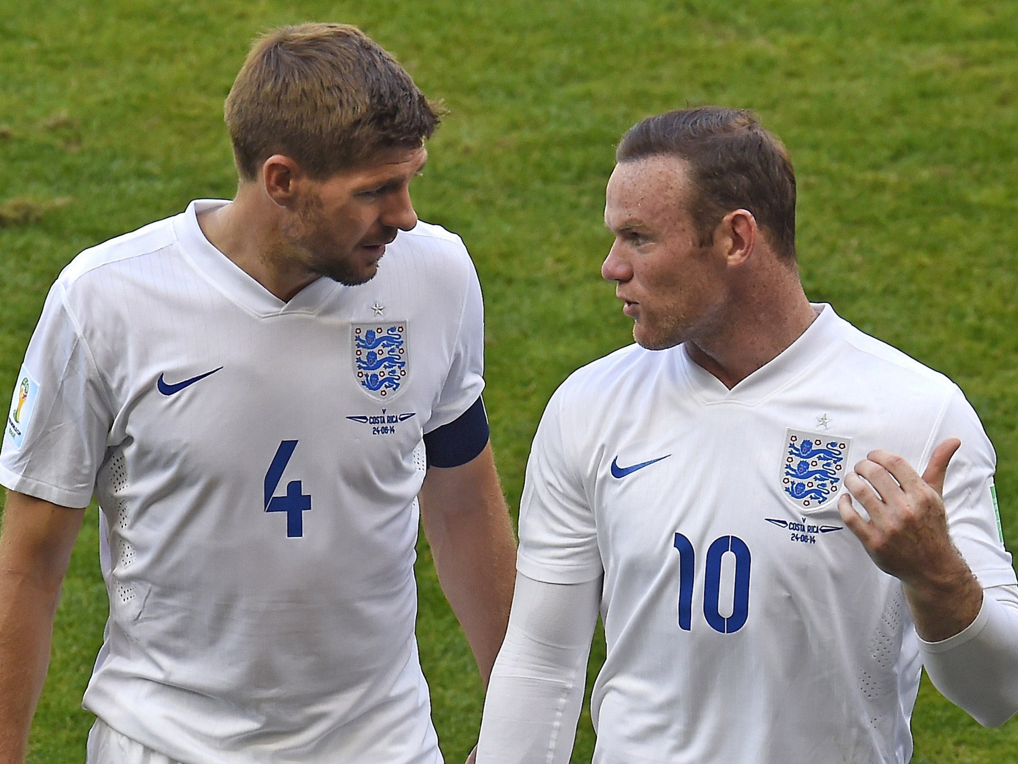 Wayne Rooney has been taking advice from the former England captain Steven Gerrard (Getty)