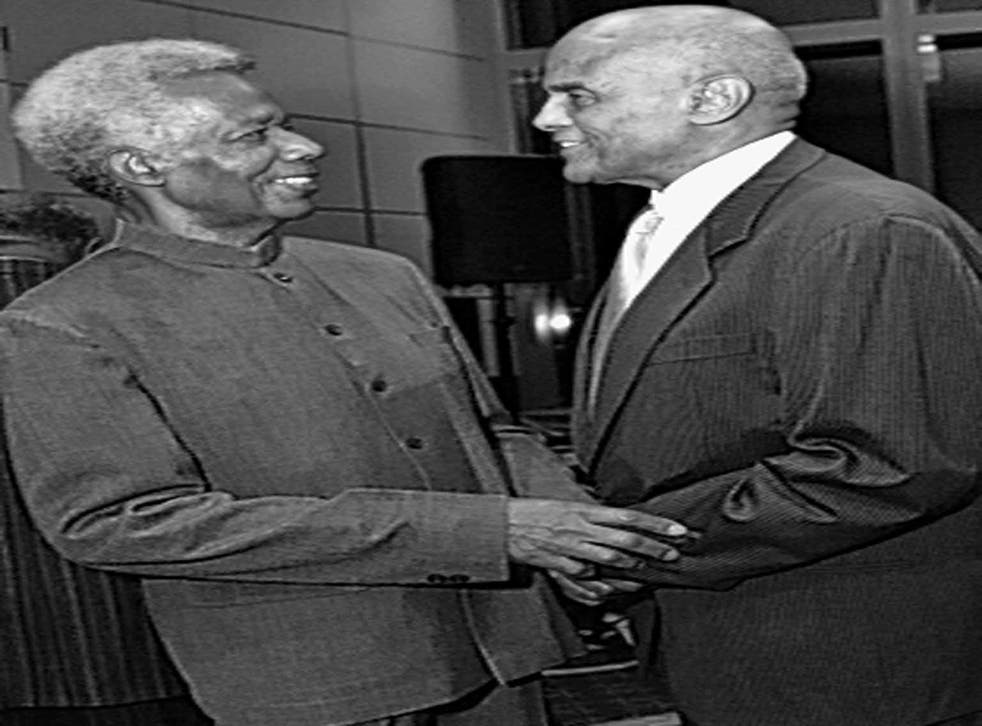 Greaves, left, in 2006 with Harry Belafonte; they had worked together with the American Negro Theatre
