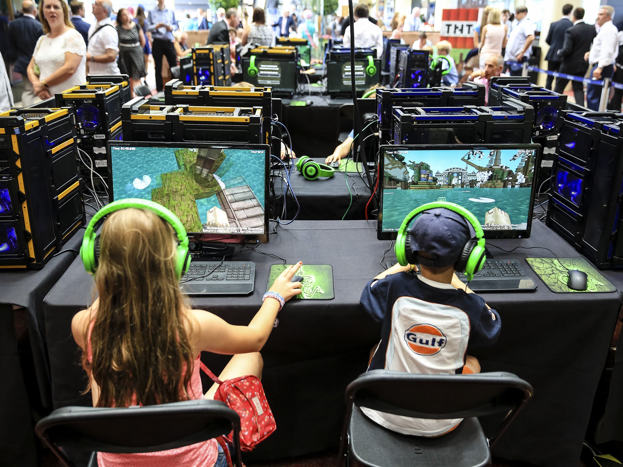 Young racegoers take part in a Minecraft tournament