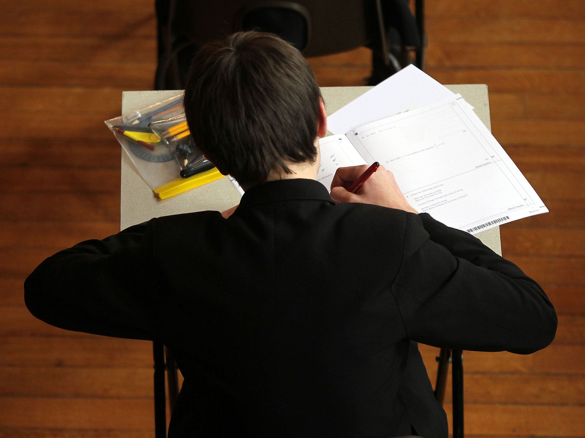 The number of pupils awarded the top grade at GCSE is to be slashed under plans to toughen up the exam system from 2017