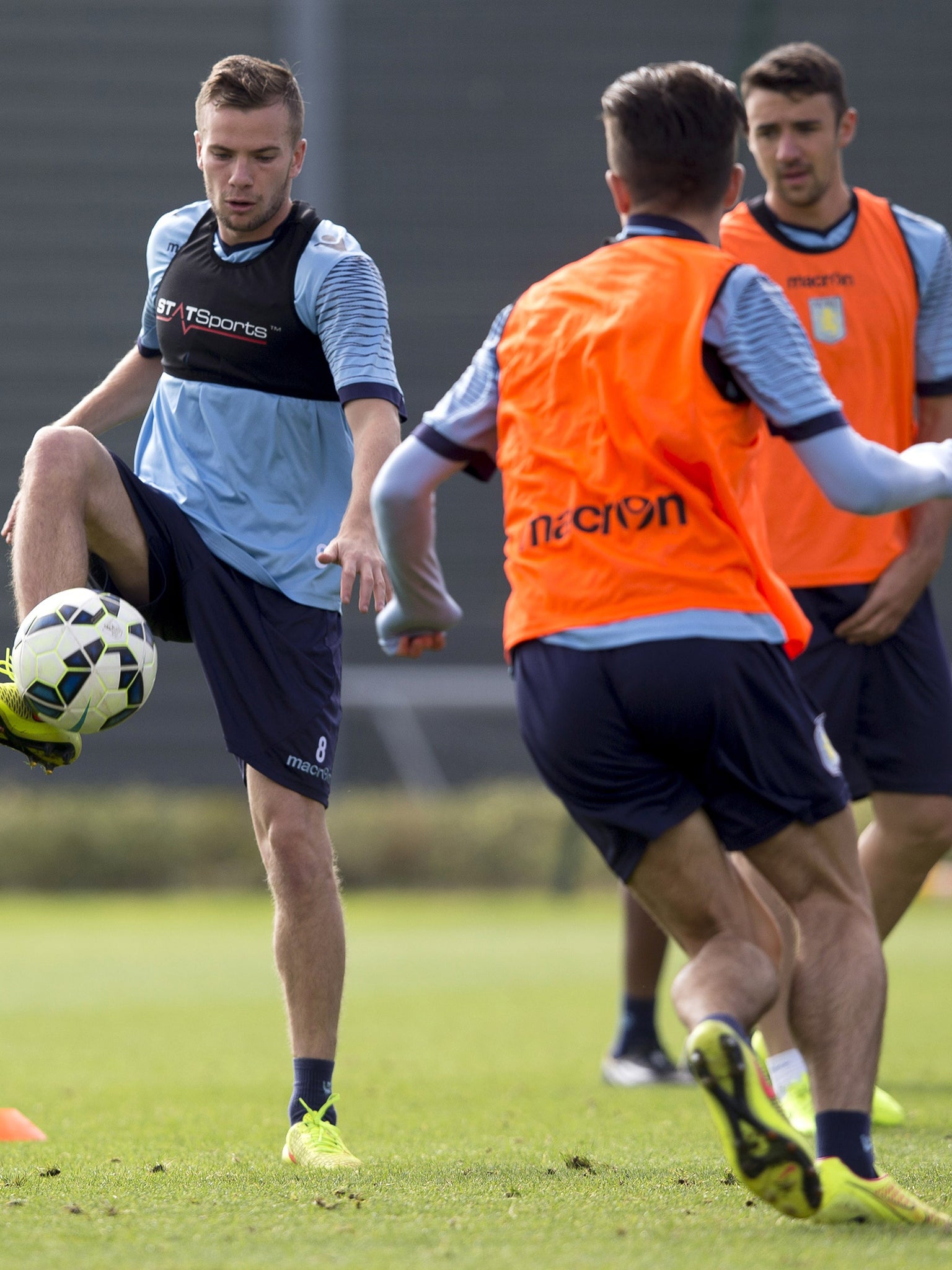 Tom Cleverley trains with his new Aston Villa team mates yesterday
