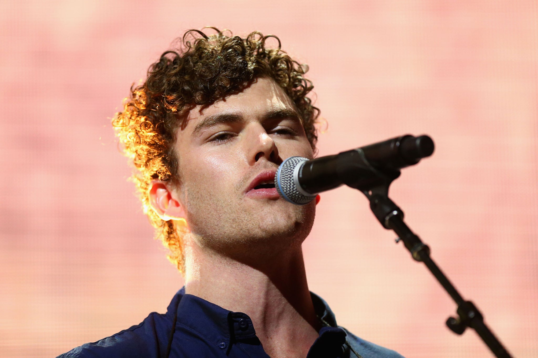 Vance Joy interview 'Riptide' singer talks football, Brandon Flowers