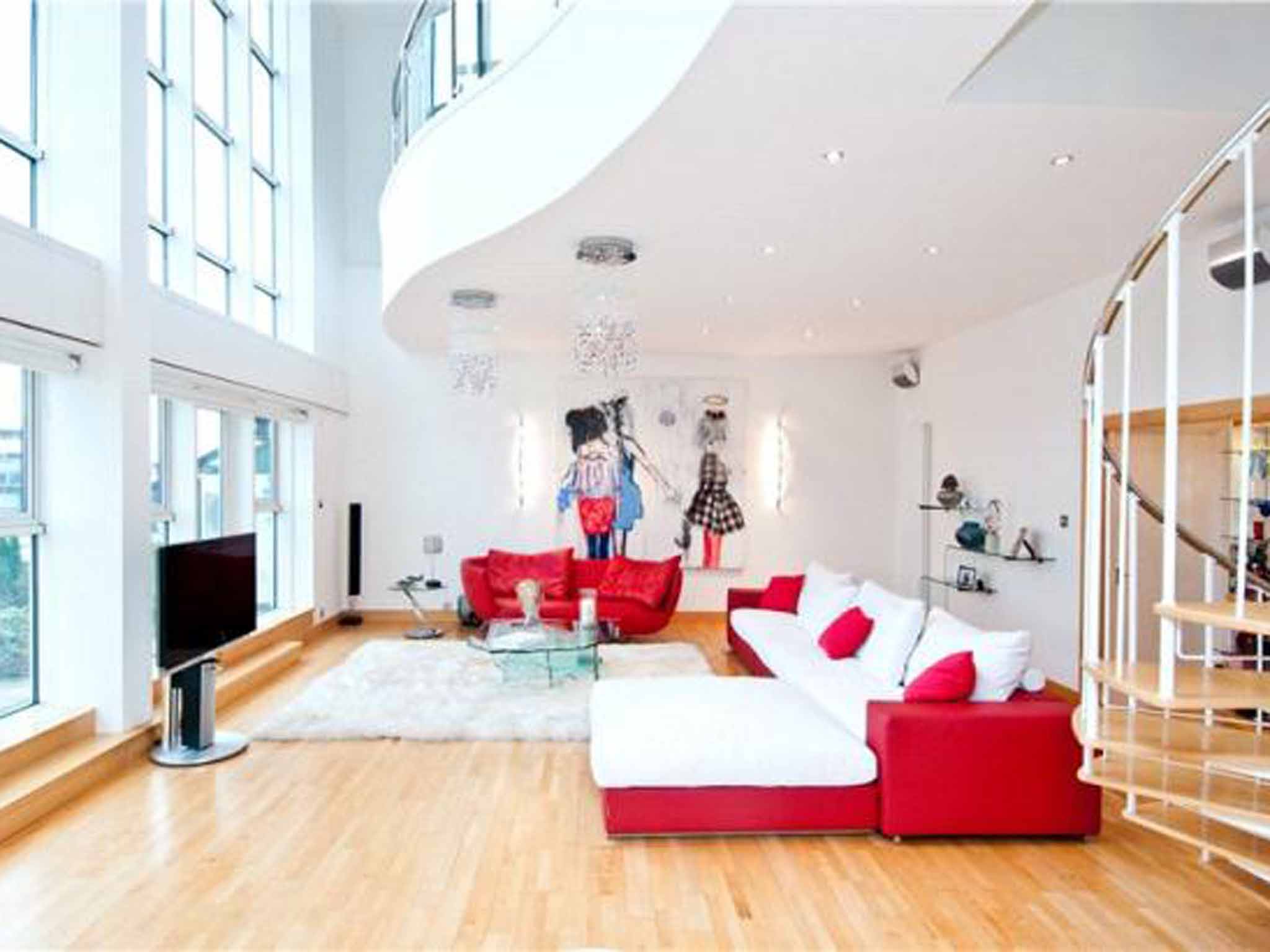 Two bedroom flat for sale, Adventurers Quay, Cardiff CF10. On with Savills at a guide price of £625,000.