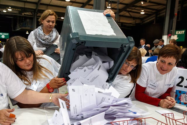 Ballots arrive to be counted at the Aberdeen Exhibition and Conference Centre during the Scottish referendum in Aberdeen 