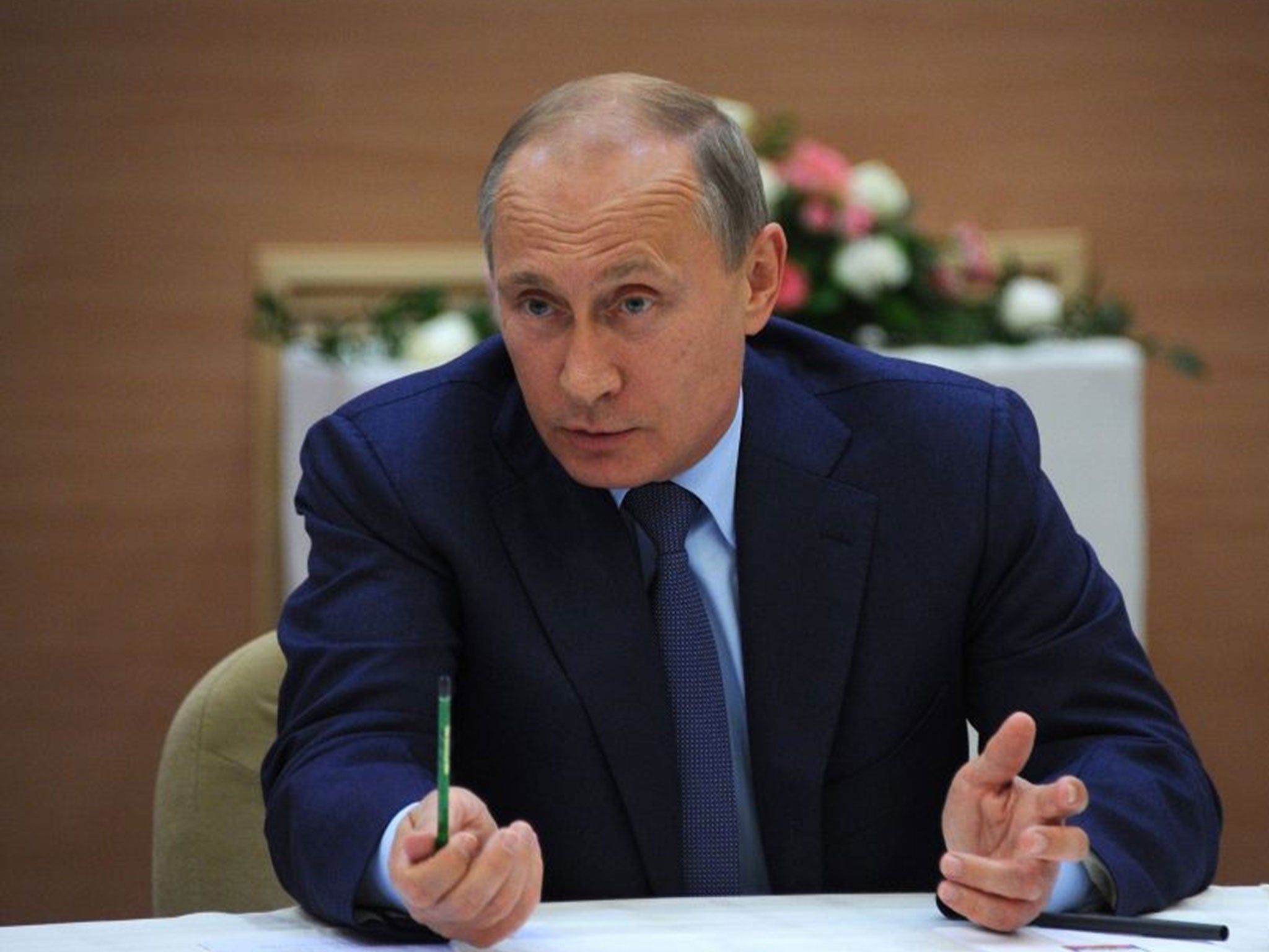 Russian President Vladimir Putin will hold a Security Council meeting on Monday