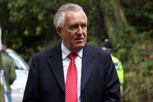 Residents of the Gravesham constituency are 10 times closer to what Peter Hain scorns as the “Westminster elite” than are those of Linlithgow and East Falkirk