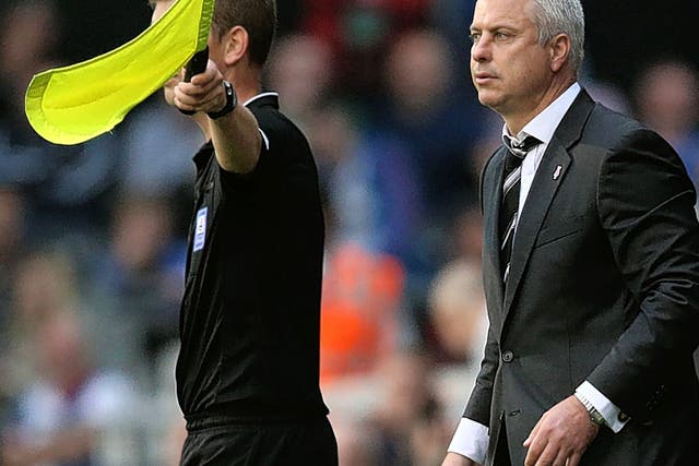 Fighting Kit  Fulham caretaker manager Kit Symons urges his players